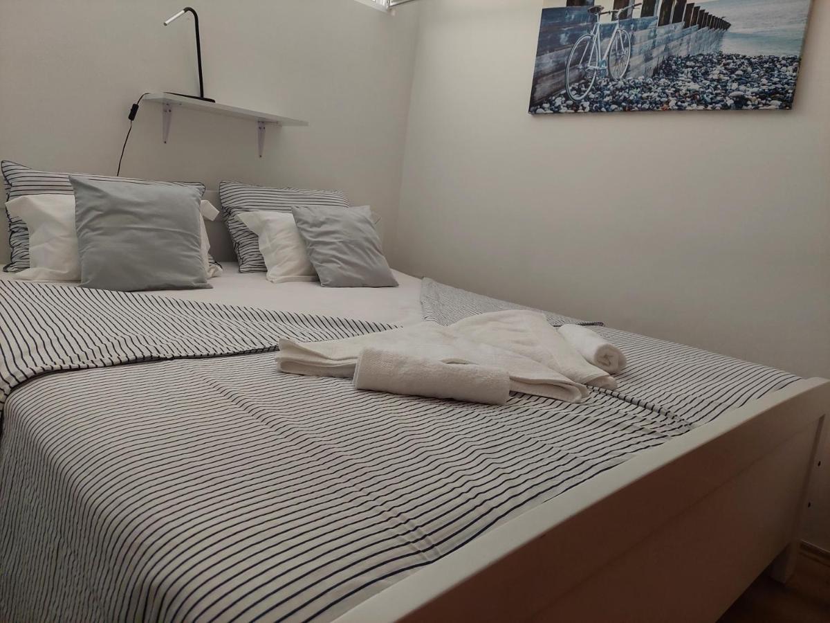 G&E Apartment Pula Luaran gambar