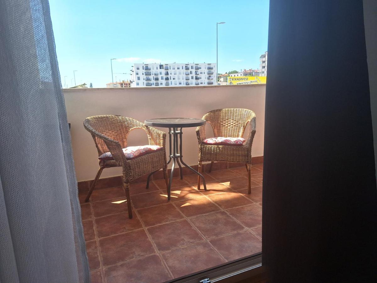 G&E Apartment Pula Luaran gambar