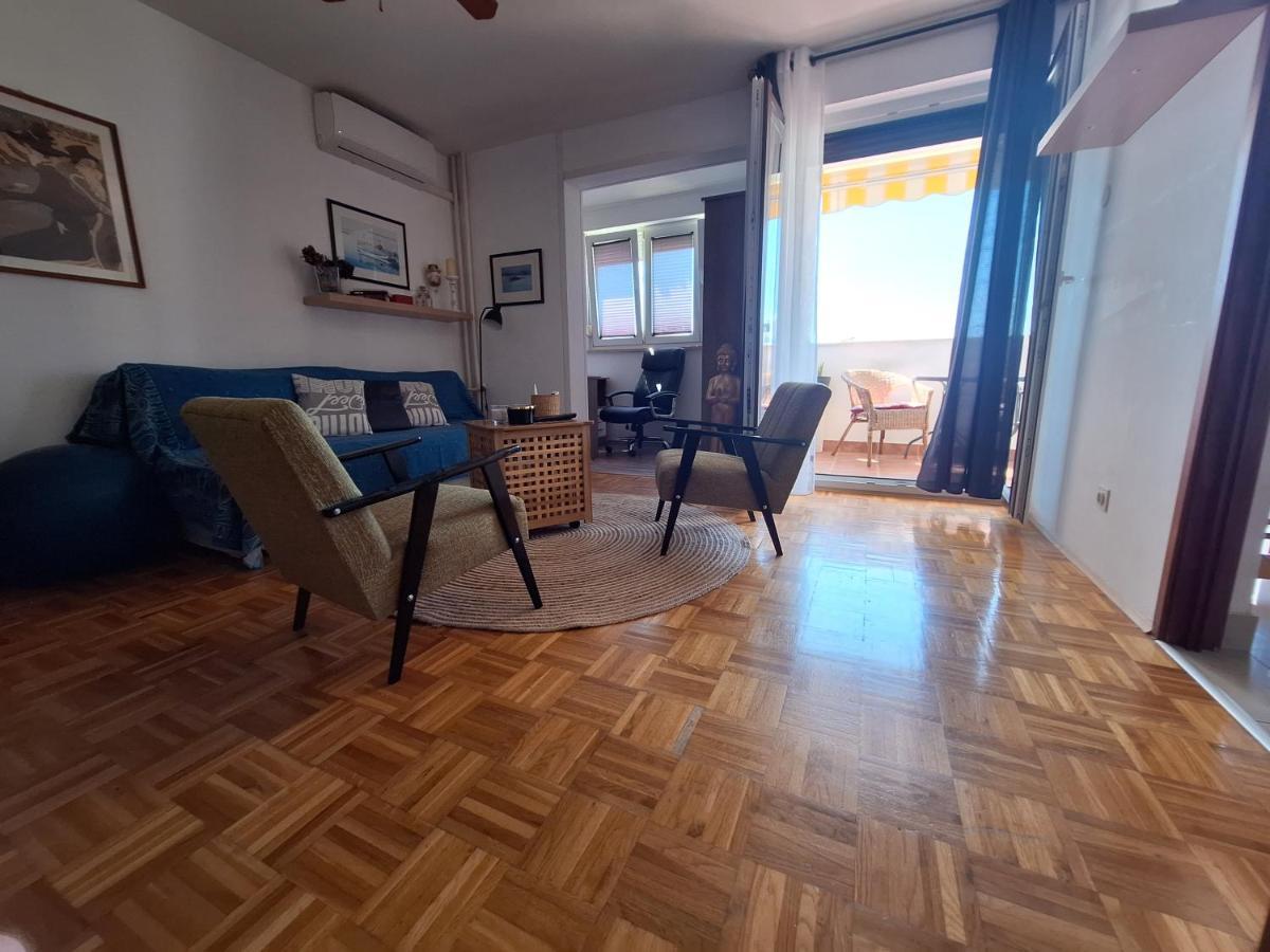 G&E Apartment Pula Luaran gambar